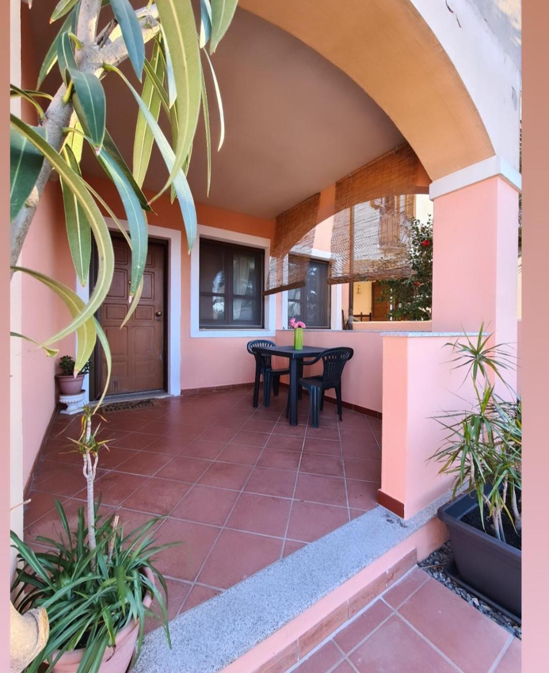 Casa Vacanze Spiga 토르톨리 외부 사진